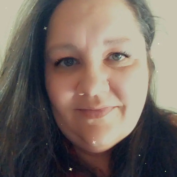 Meet your Posher, Stacia - Picture 1 of 1